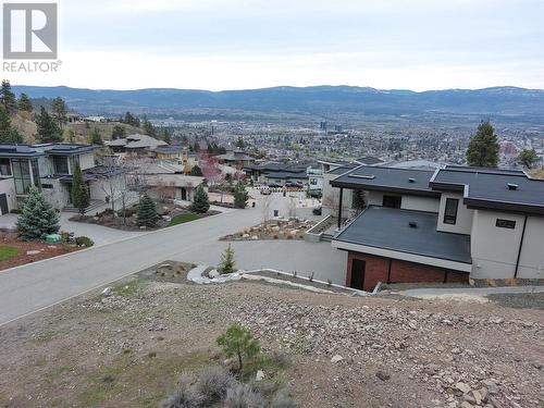 720 Pinehaven Court, Kelowna, BC 