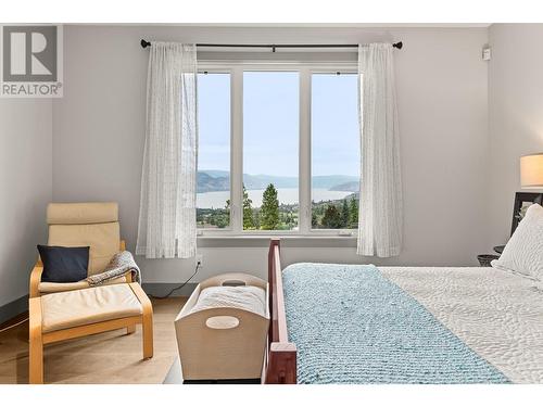 2921 Arawana Road, Naramata, BC - Indoor Photo Showing Bedroom