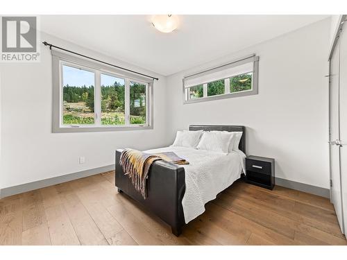 2921 Arawana Road, Naramata, BC - Indoor Photo Showing Bedroom