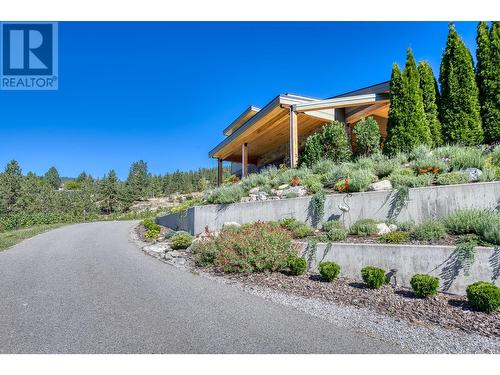 2921 Arawana Road, Naramata, BC - Outdoor