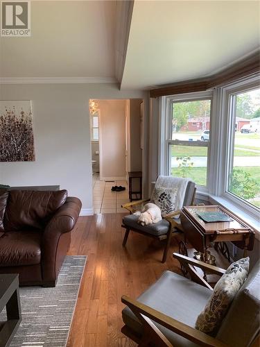 227 Spanish River, Espanola, ON - Indoor Photo Showing Living Room