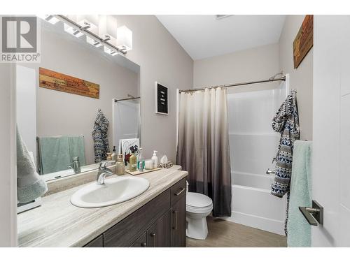 164-1850 Hugh Allan Drive, Kamloops, BC - Indoor Photo Showing Bathroom