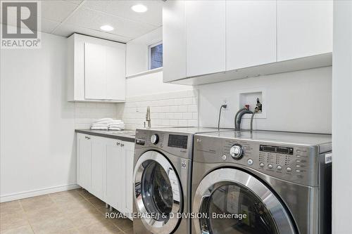 43 Clearside Place, Toronto (Markland Wood), ON - Indoor Photo Showing Laundry Room