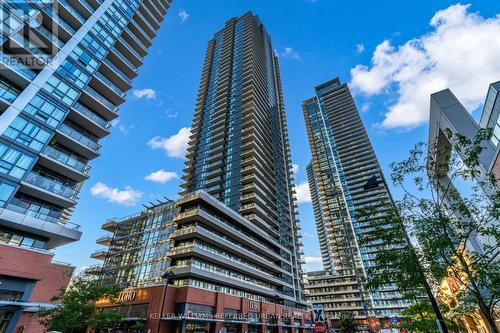 3504 - 2220 Lake Shore Boulevard W, Toronto (Mimico), ON - Outdoor With Balcony With Facade