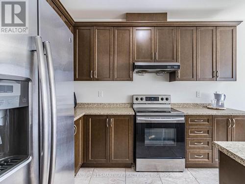 29 Buchanan Crescent, Brampton, ON - Indoor Photo Showing Kitchen With Stainless Steel Kitchen