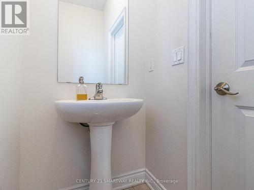 29 Buchanan Crescent, Brampton, ON - Indoor Photo Showing Bathroom