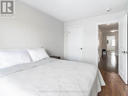 29 Buchanan Crescent, Brampton, ON - Indoor Photo Showing Bedroom