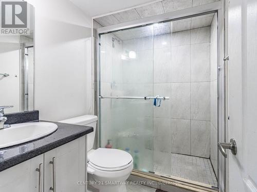 29 Buchanan Crescent, Brampton, ON - Indoor Photo Showing Bathroom