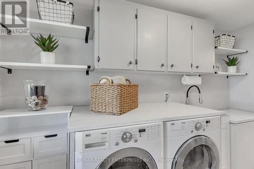 1720 Valentine Gardens, Mississauga (Clarkson), ON - Indoor Photo Showing Laundry Room