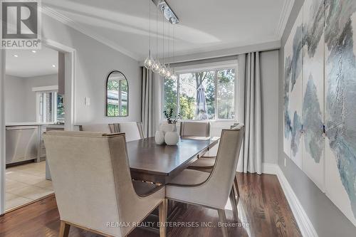 1720 Valentine Gardens, Mississauga (Clarkson), ON - Indoor Photo Showing Dining Room