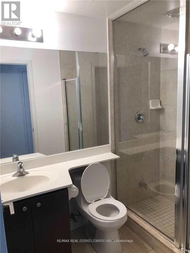 1705 - 50 Absolute Avenue, Mississauga, ON - Indoor Photo Showing Bathroom