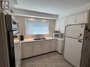 39 Glebe Crescent, Brampton, ON  - Indoor Photo Showing Kitchen With Double Sink 