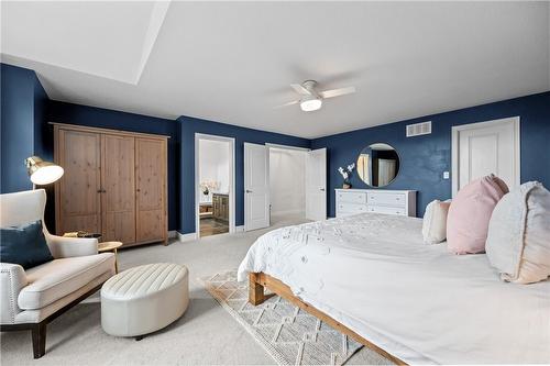 20 Blackburn Lane, Hamilton, ON - Indoor Photo Showing Bedroom