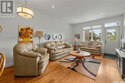 3285 Green Bank Road, Regina, SK - Indoor Photo Showing Living Room