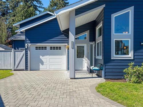 5670 Oceanview Terr, Nanaimo, BC 