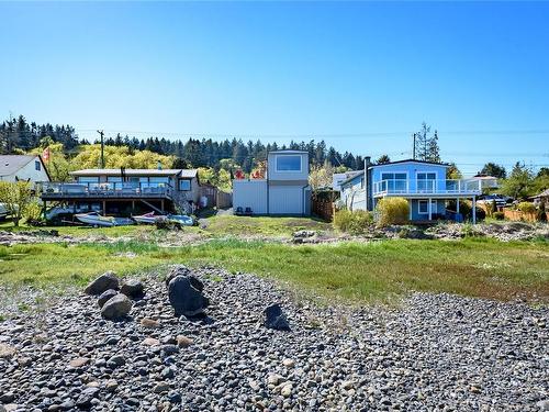 5624 Island Hwy South, Union Bay, BC 