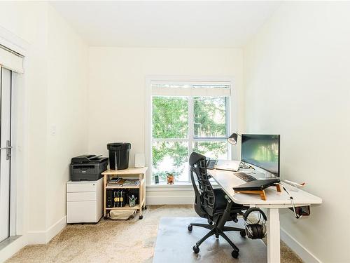 601-1400 Lynburne Pl, Langford, BC - Indoor Photo Showing Dining Room