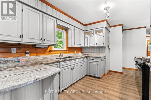 34 River Heights Road, Marmora And Lake, ON - Indoor Photo Showing Kitchen