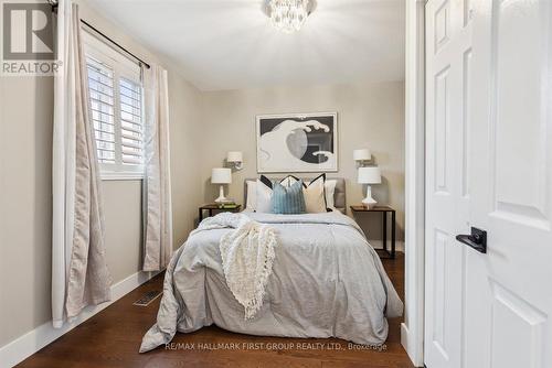 1501 Streamside Court, Pickering (Bay Ridges), ON - Indoor Photo Showing Bedroom