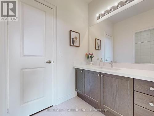 52 Willow Street, Markham (Wismer), ON - Indoor Photo Showing Bathroom