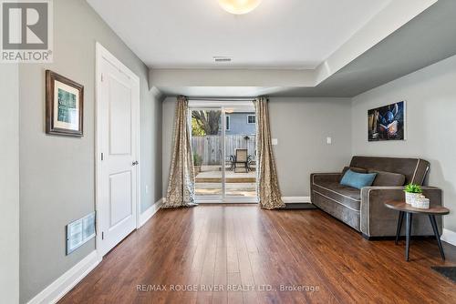 61 Aspen Park Way, Whitby (Downtown Whitby), ON - Indoor Photo Showing Other Room