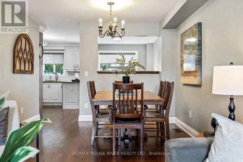 61 Aspen Park Way, Whitby (Downtown Whitby), ON - Indoor Photo Showing Dining Room