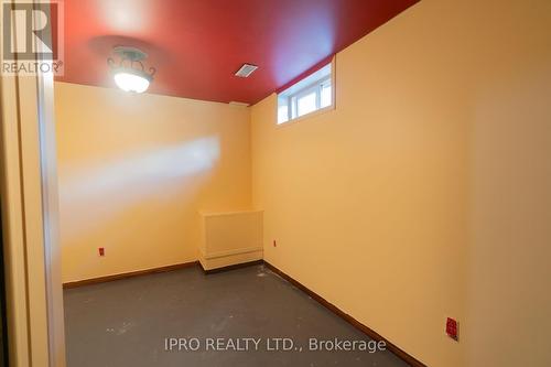 48 Corinth Court, London, ON - Indoor Photo Showing Other Room