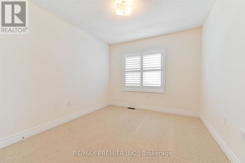 31 Cranbrook Crescent, Vaughan, ON - Indoor Photo Showing Other Room