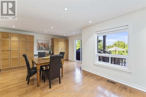 21 October Lane, Aurora (Aurora Grove), ON - Indoor Photo Showing Dining Room