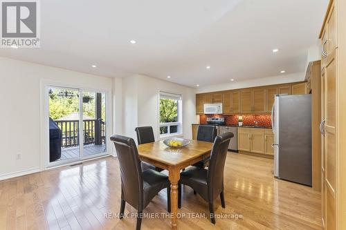 21 October Lane, Aurora (Aurora Grove), ON - Indoor Photo Showing Dining Room