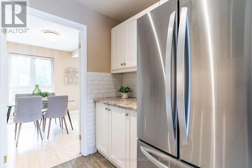 3 Farina Mill Way, Toronto (St. Andrew-Windfields), ON - Indoor Photo Showing Kitchen