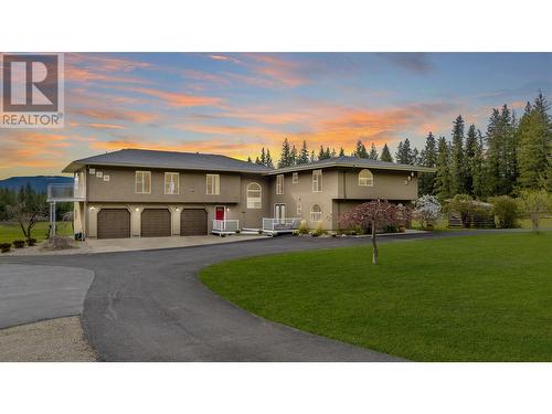 1851 70 Street Se, Salmon Arm, BC - Outdoor With Deck Patio Veranda