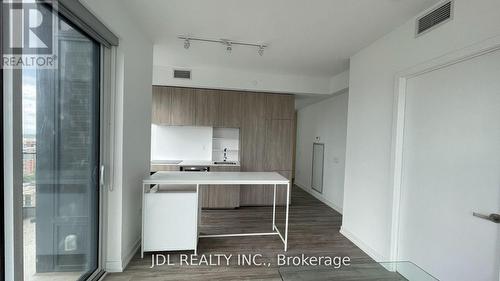 2610 - 77 Shuter Street, Toronto, ON - Indoor Photo Showing Other Room