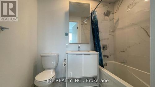 2610 - 77 Shuter Street, Toronto, ON - Indoor Photo Showing Bathroom