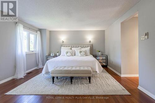 3175 Thorncrest Drive, Mississauga, ON - Indoor Photo Showing Bedroom