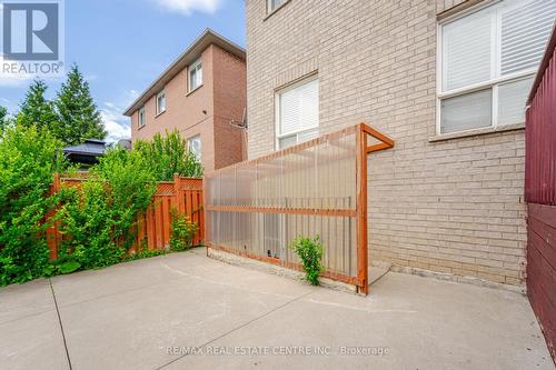 8 Goreridge Crescent, Brampton (Bram East), ON - Outdoor With Exterior