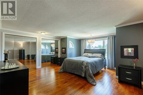 1395 Errol Road East, Sarnia, ON - Indoor Photo Showing Bedroom