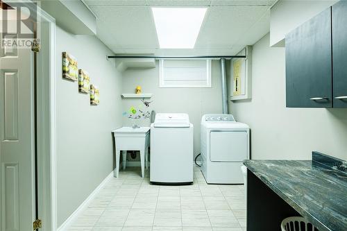 1395 Errol Road East, Sarnia, ON - Indoor Photo Showing Laundry Room