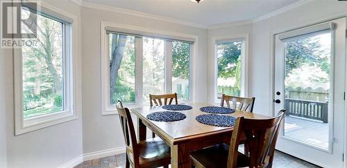 1395 Errol Road East, Sarnia, ON - Indoor Photo Showing Dining Room