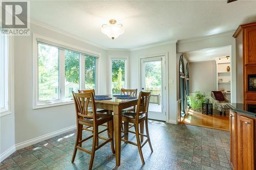 1395 Errol Road East, Sarnia, ON - Indoor Photo Showing Dining Room