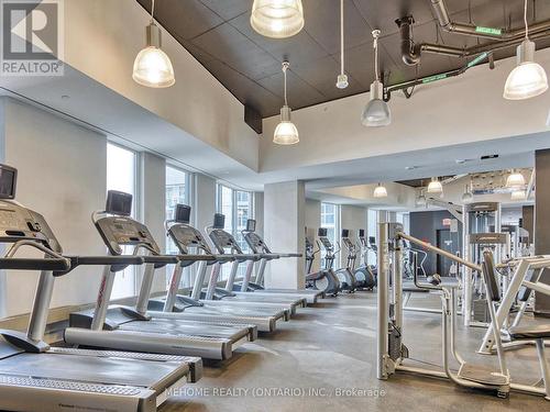 902 - 70 Queens Wharf Road, Toronto (Waterfront Communities), ON - Indoor Photo Showing Gym Room