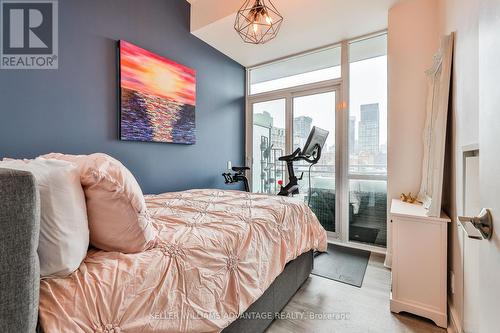 729 - 112 George Street, Toronto (Moss Park), ON - Indoor Photo Showing Bedroom