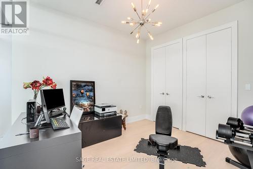 1124 - 39 Queens Quay E, Toronto (Waterfront Communities), ON - Indoor