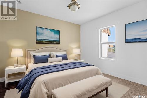 612 9Th Avenue Nw, Moose Jaw, SK - Indoor Photo Showing Bedroom