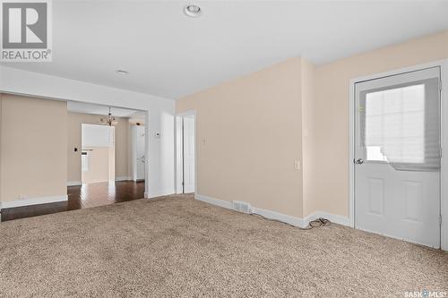 612 9Th Avenue Nw, Moose Jaw, SK - Indoor Photo Showing Other Room