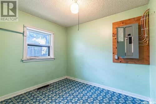 1138 Coteau Street W, Moose Jaw, SK - Indoor Photo Showing Other Room