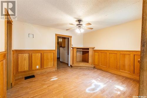 1138 Coteau Street W, Moose Jaw, SK - Indoor Photo Showing Other Room