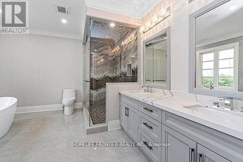 70 Langstaff Road, Richmond Hill, ON - Indoor Photo Showing Bathroom