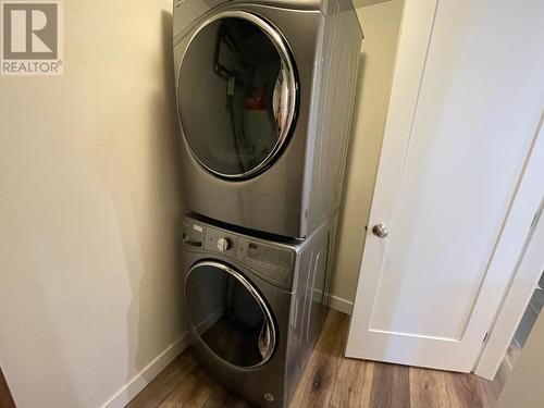 250 Marina Way Unit# 101, Penticton, BC - Indoor Photo Showing Laundry Room