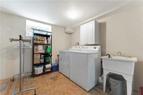 2588 King Street E, Hamilton, ON - Indoor Photo Showing Laundry Room